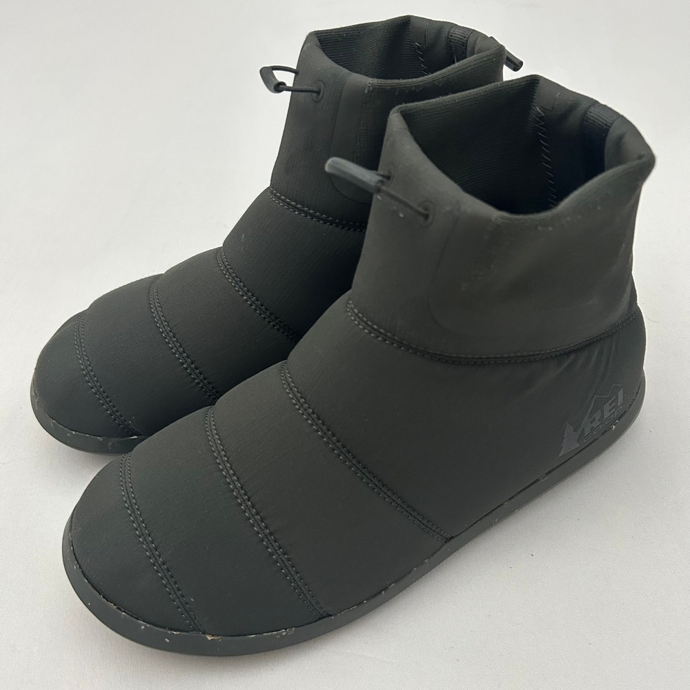 REI Co-op Camp Dreamer Booties Mens 9 Womens 11 Black Puffer Slip On Shoes